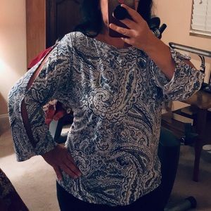 Blue paisley blouse (XL)